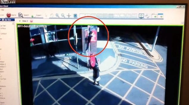 [����] �������� '�ο�' ���ܱ⿡ �Ŵ޸� ����