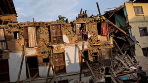 네팔 지진 101세 생존자 "1934년 때보다 더 지독해"