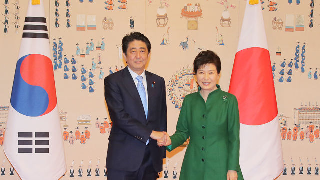 박근혜정권이 그동안 국민들에게 빅엿을 날렸다고 생각하는 사건 Top5 | 인스티즈