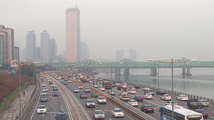 한국 공기 질 180개국 중 173위…"대책 세워야"