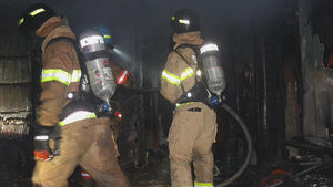 부부싸움 하다 지른 불에…딸 숨지고 아내 중태