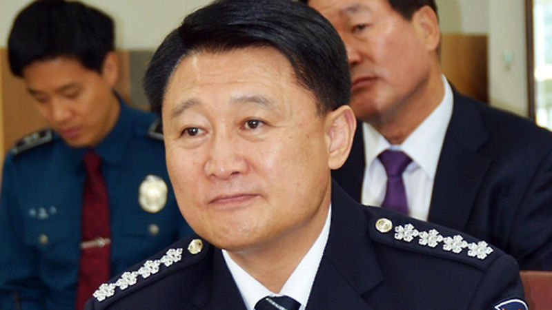기사 대표 이미지:이철성 경찰청장 "전의경 가혹행위 소원수리에 부모 참여 검토"