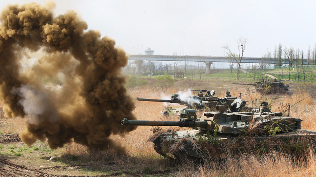 [취재파일] 흑표전차 독일제 파워팩 중대 결함…몇 달째 원인 불명1