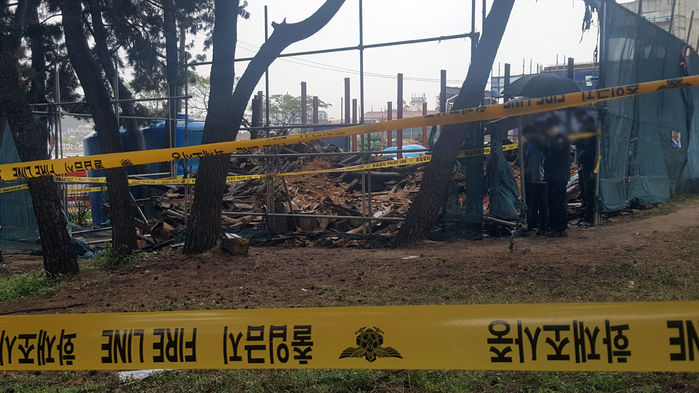 기사 대표 이미지:강릉 순직소방관 2명 1계급 특진 추진…19일 영결식