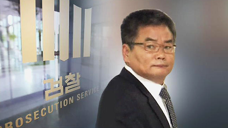 기사 대표 이미지:MB 국정원 심리전단장, 추선희 직접 만나…거물급 관리