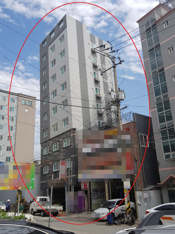 부산 기우뚱 오피스텔 (사진=연합뉴스)