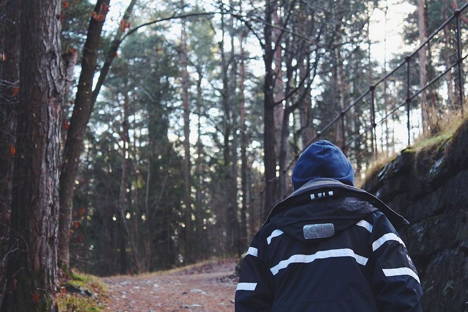 산속으로 잠적해 10년 동안 산 남성