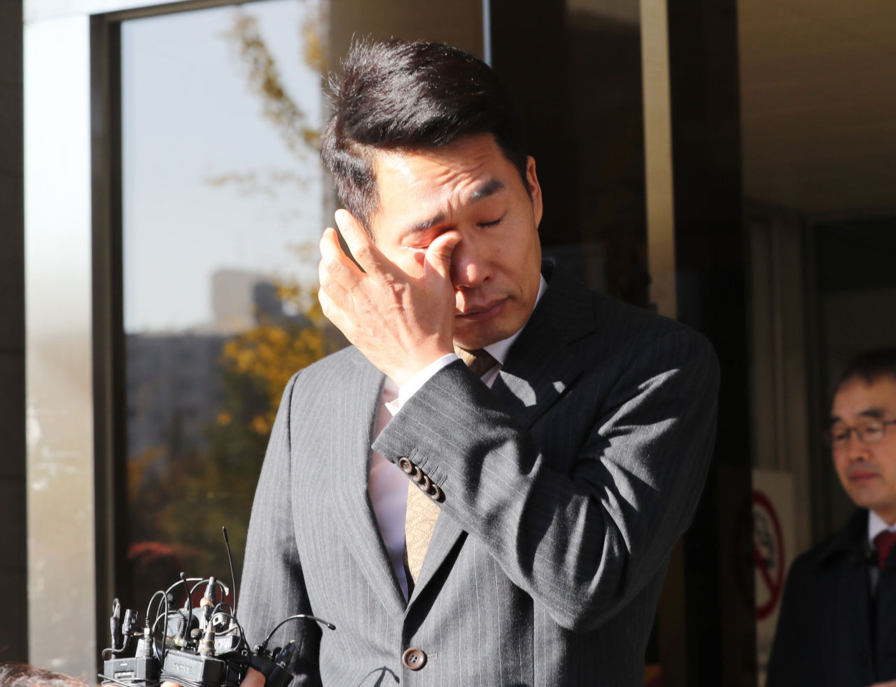기사 대표 이미지:사고 후 도주 이창명, 음주운전 무죄 확정…대법 "증명 안 돼"