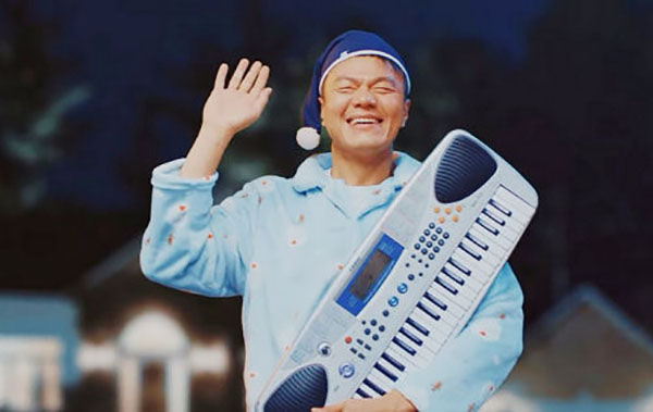 트와이스 캔디팝 뮤비 등장한 박진영 (사진=JYP JAPAN)
