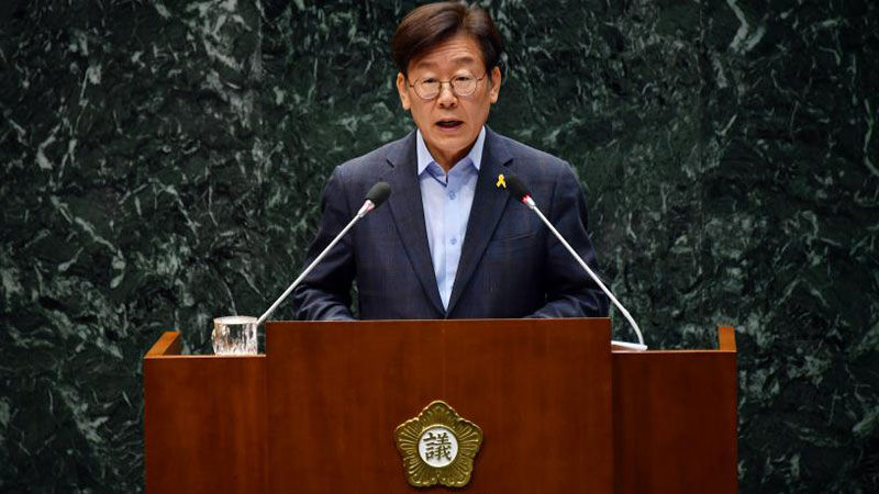 기사 대표 이미지:네이버 유착 의혹 고발된 이재명 "한국당, 정신 차리시오"