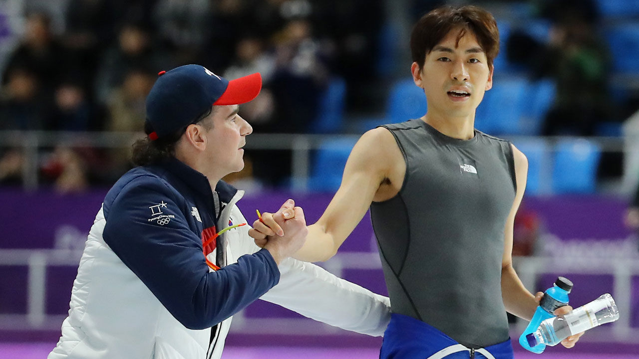 기사 대표 이미지:이승훈, 빙속 10,000m 개인 최고기록 12분55초54