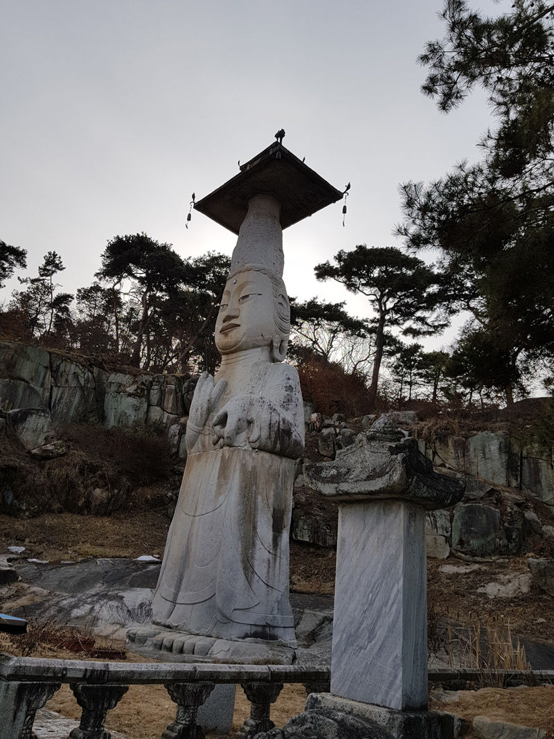 관촉사 석조 미륵보살 입상