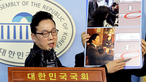 [풀영상] 그날 사진 꺼내든 정봉주 "성추행 보도는 대국민 사기극"