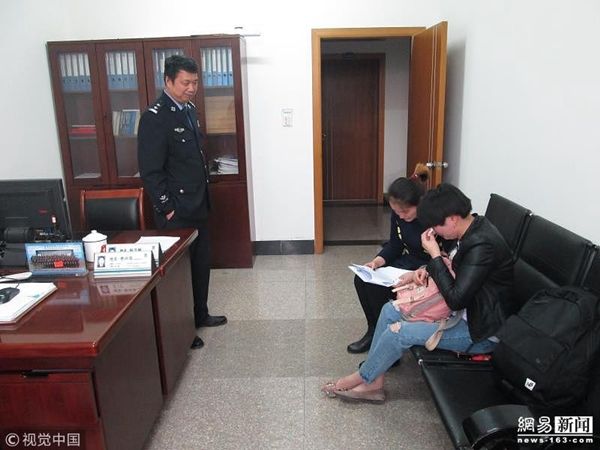 36년 만에 쌍둥이와 재회한 버스 기사의 사연