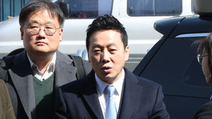 [풀영상] 경찰 출석한 정봉주 "성추행 없었다&hellip;무죄 입증 자신 있어"