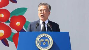 [풀영상] 문 대통령 4&middot;3추념사&hellip;"국가폭력으로 인한 고통에 대통령으로서 깊이 사과"