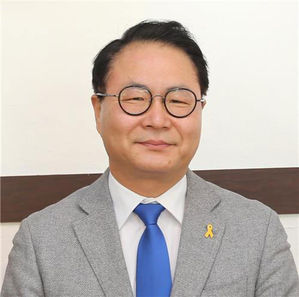 경기교육감 선거 진보진영 단일후보에 송주명