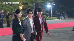 어색했던 첫 만남, 헤어질 땐 '형님·동생'…가까워진 남북