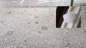 [제보영상] 사탕만 한 우박이 우르르…5월에 때아닌 우박의 습격