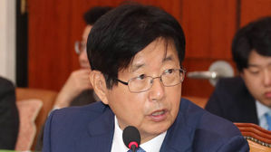 강길부 "홍준표 물러나라" 홍준표 "조용히 나가라"