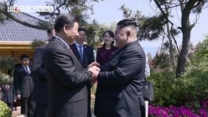 [자막뉴스] 북중회담 대대적 보도 시진핑 김여정 친분 눈길