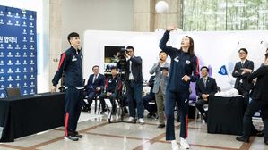 신한금융그룹, 한국 배구대표팀에 3년 후원 협약