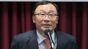 검찰, '채동욱 뒷조사' 前 민정수석실 파견 경찰 소환…윗선 추궁