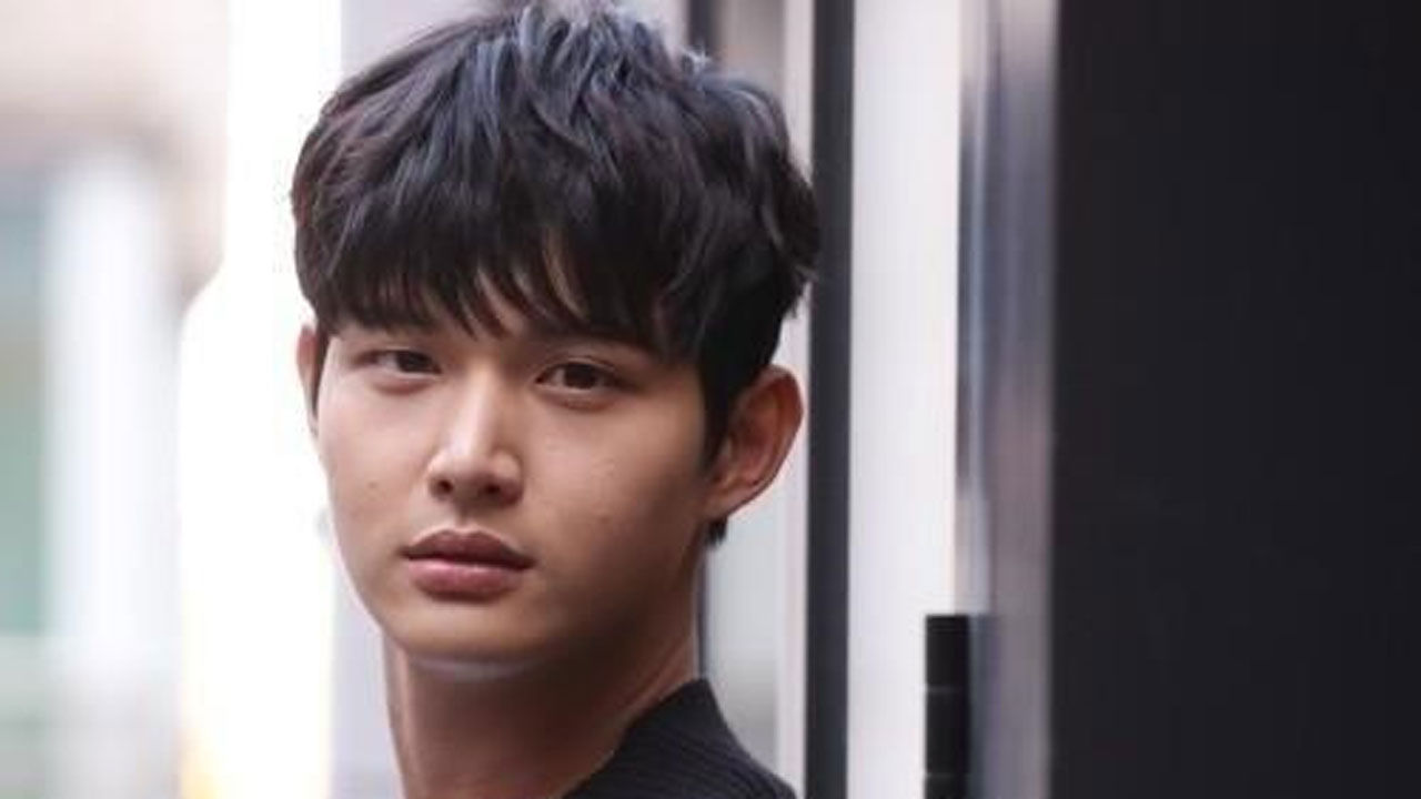 기사 대표 이미지:성추행 이서원 KBS 뮤직뱅크 MC도 하차