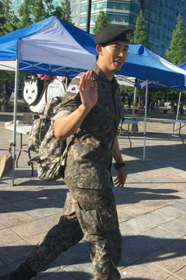 2PM TAECYEON