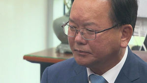 [고현준의 뉴스딱] "그래, 나 공무원이다" KTX 소란 제지한 김부겸 장관 화제