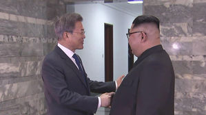 극비리 주말 판문점 行… 전격 대좌