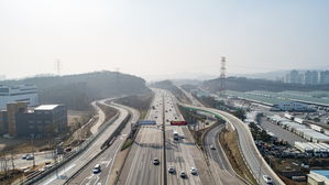 국방부, 미세먼지 '나쁨' 이상이면 '야외 훈련' 제한