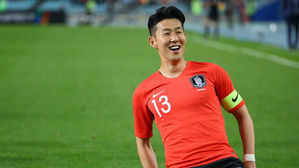 축구대표팀, 온두라스에 2대 0 승리…손흥민·문선민 연속골