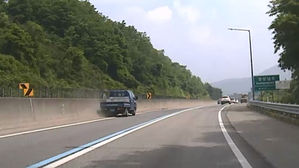 영화의 한 장면처럼…정신 잃은 간질 차량 고의사고 내 구조