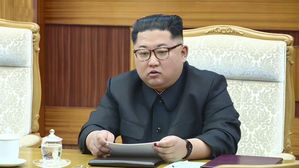 김정은, '단계적 비핵화' 다시 언급&hellip;과감한 결단 내릴까