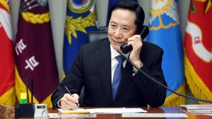 송영무-매티스 전화통화…軍 "연합훈련 문제 심도 있게 의견 교환"
