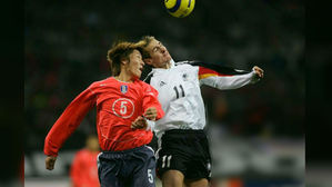 [영상] "독일을 3 대 1로 격파한 전설의 경기!" 2004년 한국 독일 평가전 다시보기 (하이라이트)