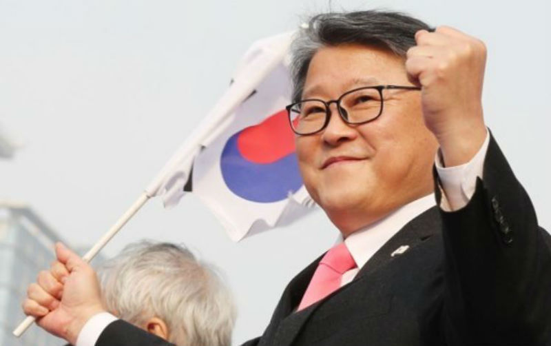 태극기집회에 참석한 조원진