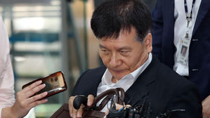 '노총 분열 의혹' 이채필 영장심사…"노조 와해가 말이 되나"