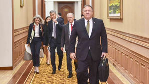 폼페이오 "비핵화 시간표 진전"…김정은 면담은 불발