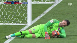 [영상][러시아:크로아티아] 수바시치, 종료 2분 남기고 '햄스트링 부상'…크로아티아 빨간 불