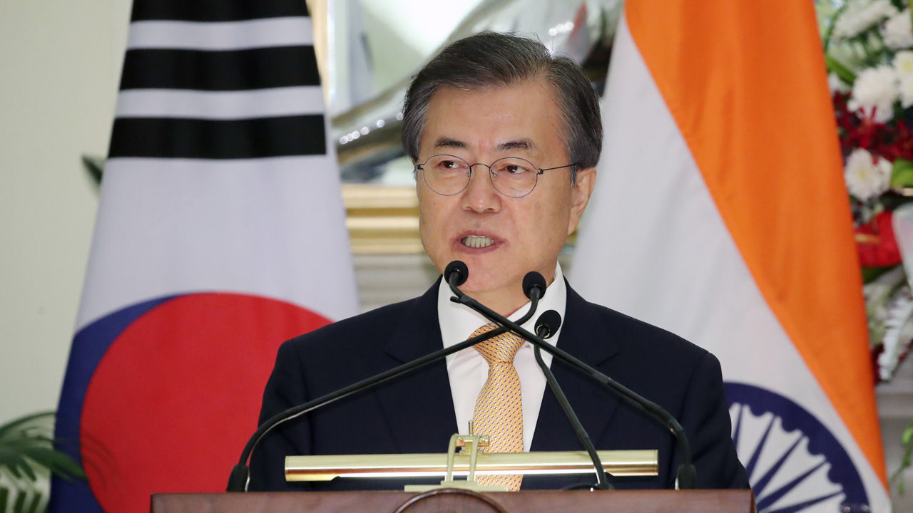 기사 대표 이미지:문 대통령 "한·인도 2030년까지 교역 500억불로 확대 합의"