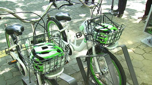 공공자전거 탈 때도 '안전모' 꼭 써야…시민 반응은