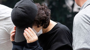 [현장영상] "왜 아이 몸 눌렀느냐" 질문에 침묵&hellip;보육교사 영장심사