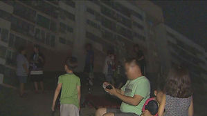 30도 열대야 속 또 정전 사고…차에서 더위 식힌 주민들