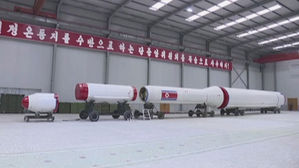 북한 비밀리에 새로운 ICBM 제작중