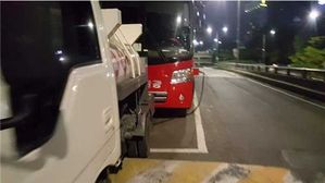 기름값 아낀다고…난방용 등유 넣고 달린 '위험천만' 관광버스