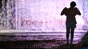 '입추'에도 열대야 이어져…서울 17일·부산 21일 연속