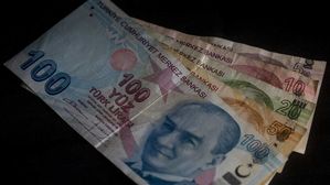 美 제재 충격에 러시아·터키 통화 급락…금융시장 '출렁'