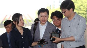 [현장영상] 김경수 "특검 압수수색 관련 오늘 오후 입장 밝힐 것"